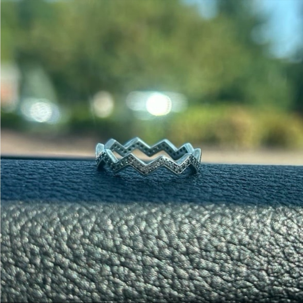 Pandora ring size 7
